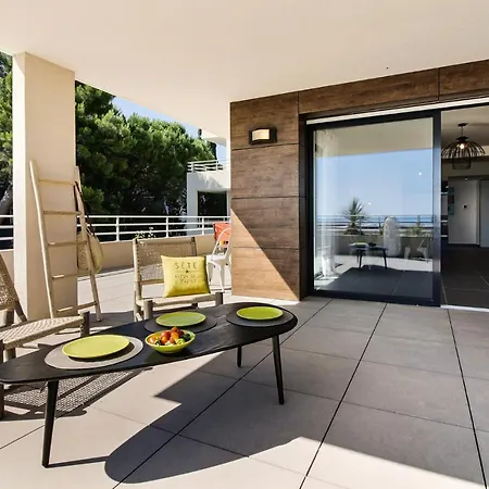 Front De 98 M², 3 Chambres, Terrasse 90 M² Apartment