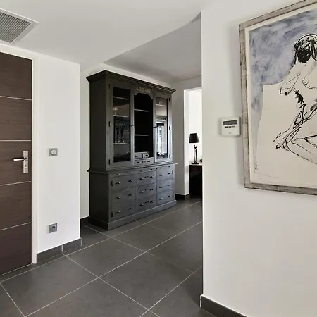 Apartment Front De 98 M², 3 Chambres, Terrasse 90 M² Sete