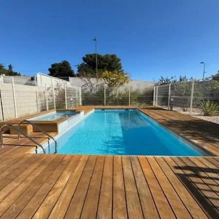 Front De 98 M², 3 Chambres, Terrasse 90 M² Sète