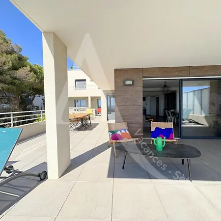 Apartment Front De 98 M², 3 Chambres, Terrasse 90 M² Sete