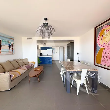 Front De 98 M², 3 Chambres, Terrasse 90 M² Διαμέρισμα Σετ